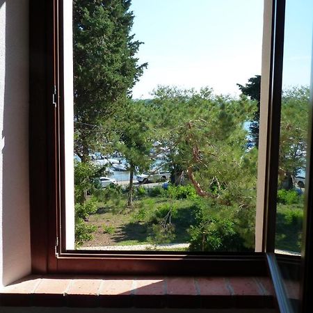 Апартаменты I Pesci Nel Golfo Di Баратти Экстерьер фото